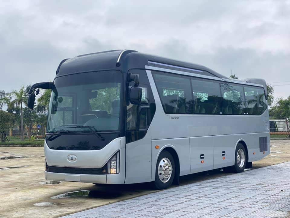 Dòng xe 29 chỗ chuyên nghiệp