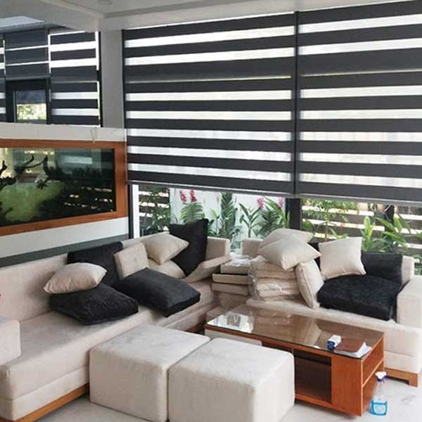 Rèm cầu vồng phòng khách