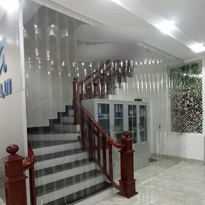 Lắp đặt rèm ngăn lạnh PVC tại Bình Dương