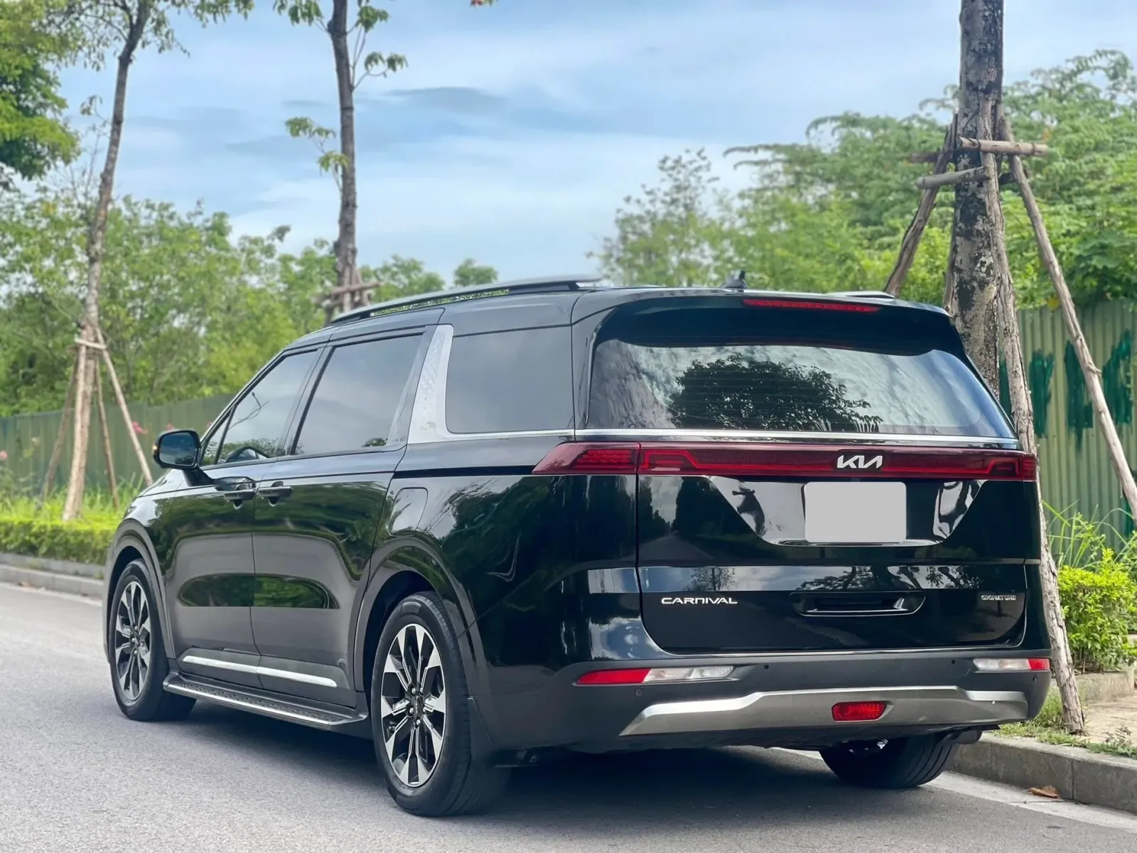 Dịch vụ thuê xe 7 chỗ Kia Carnival tại Thanh Hóa - Sang trọng, đẳng cấp