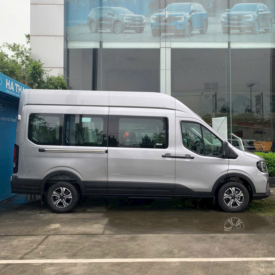 Thuê xe 16 chỗ Hà Nội đi Đền Hùng, Phú Thọ: Phục vụ du lịch giá ưu đãi