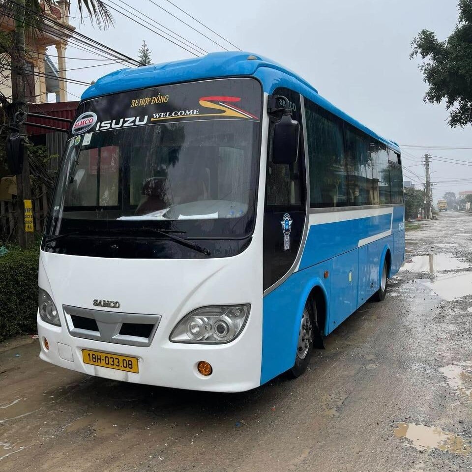 Thuê xe 29 chỗ Nghĩa Hưng, Nam Định: Xe phục vụ du lịch, đám cưới