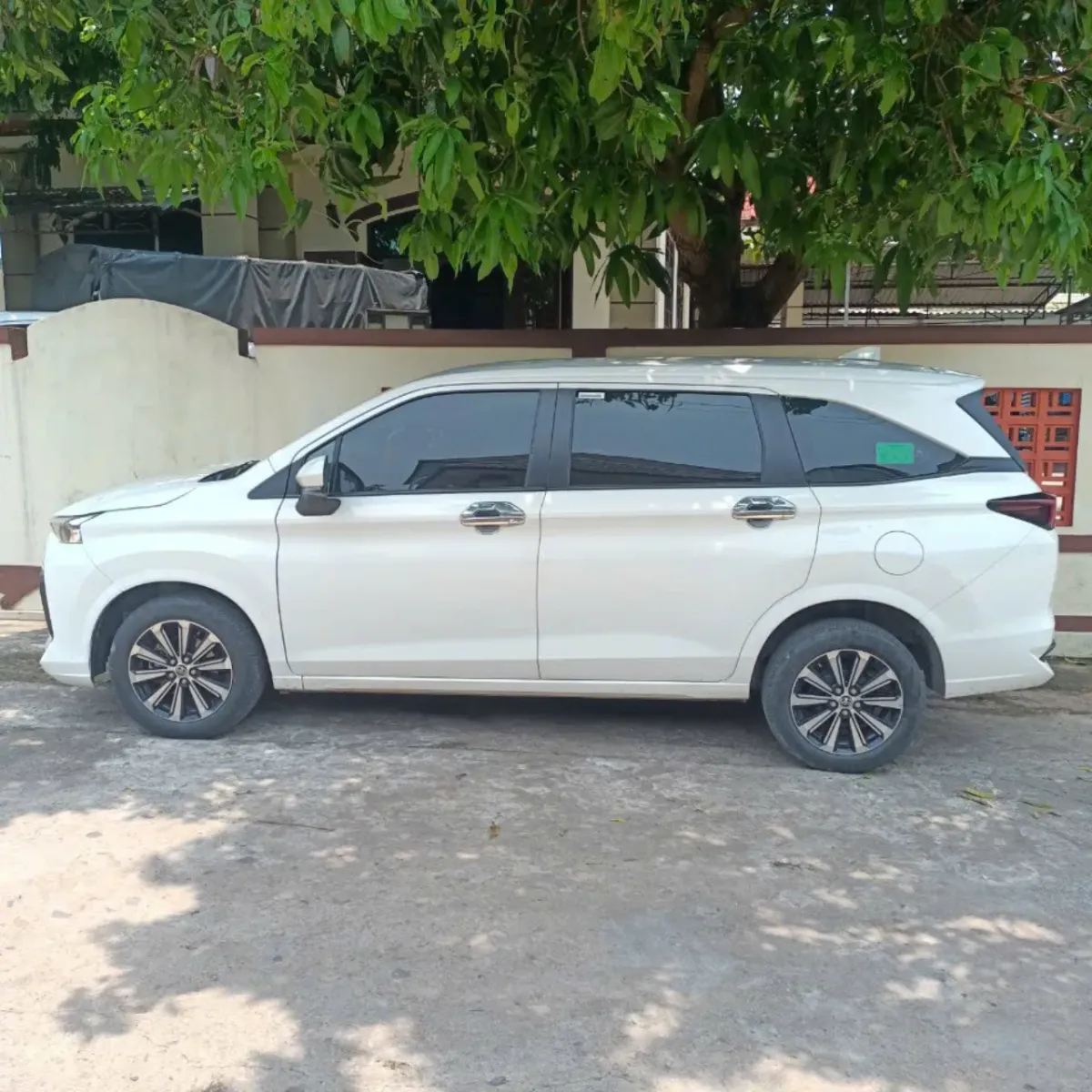 Thuê xe 4 chỗ, 7 chỗ tại quảng trị xe mới chất lượng cao