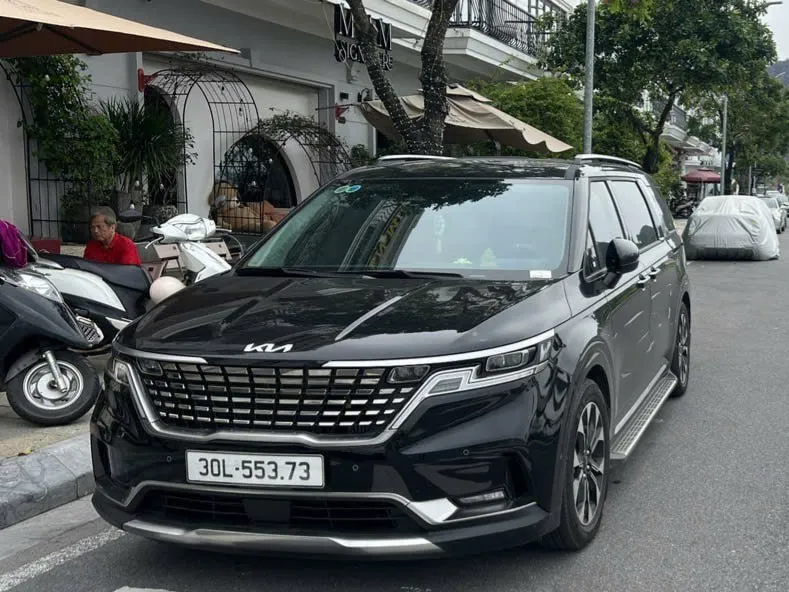 Thuê xe 7 chỗ Kia Carnival tại Hà Nội: Sang trọng, đẳng cấp